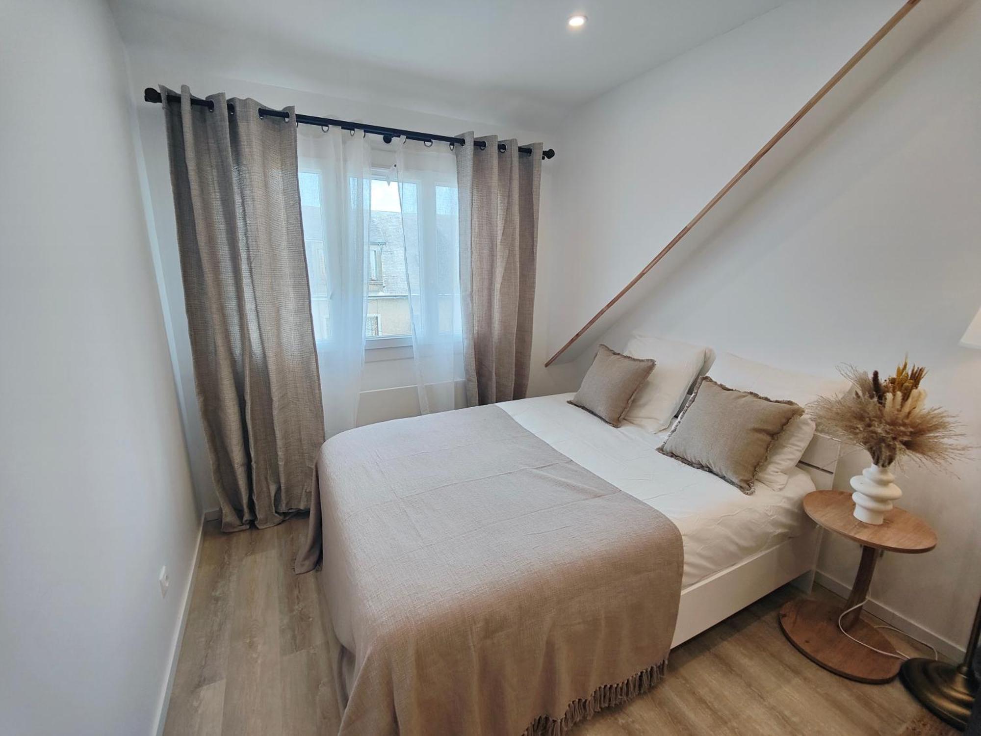 Appartement Doris 2 à Châteaudun Extérieur photo